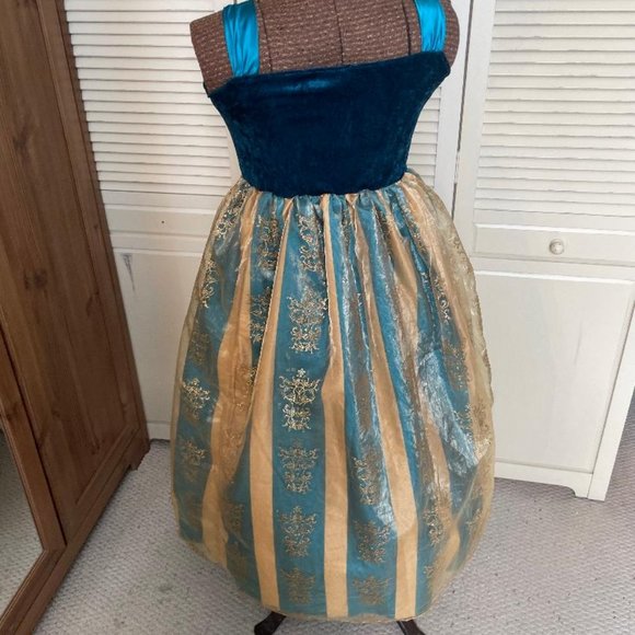 Anna's Coronation Gown Dress-Up or Halloween Costume Children's Size 7/8 - Picture 6 of 16